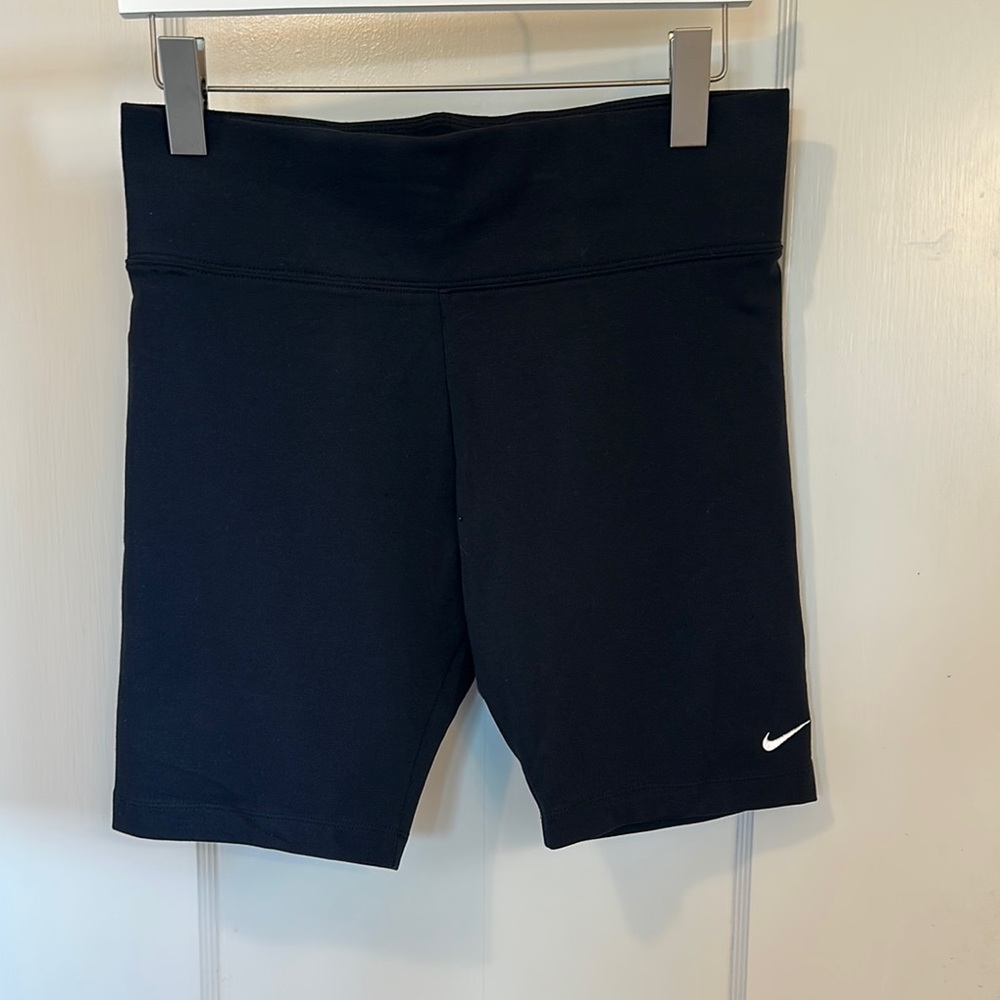 Nike NWOT Black Bike Shorts - Large - Picture 2 of 7